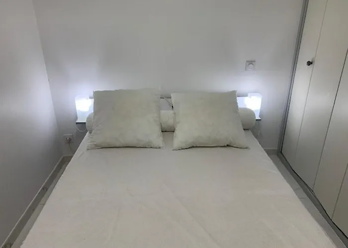 דירה T3 Renove Avec Climatisation, Terrasse, Wifi, Ascenseur Et Parking A 2 Min Des Thermes - Fr-1-703-112 אמלי-לה-באינס-פללדה